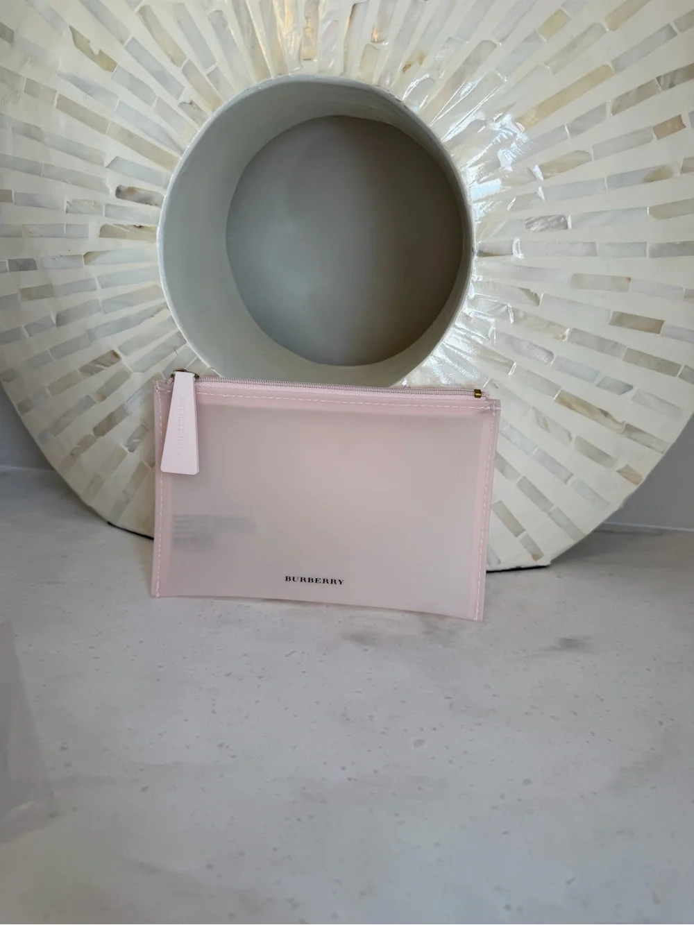 NIP Burberry GWP Light Pink Clear Zip makeup 💄 Pouch